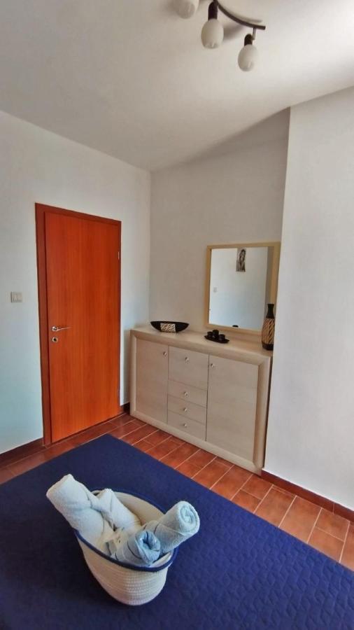 Apartments Aleksandra Risan Kültér fotó